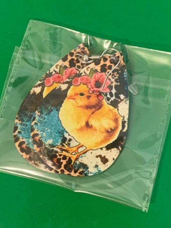 Chick Faux Leather Earrings - Picture 2 of 2